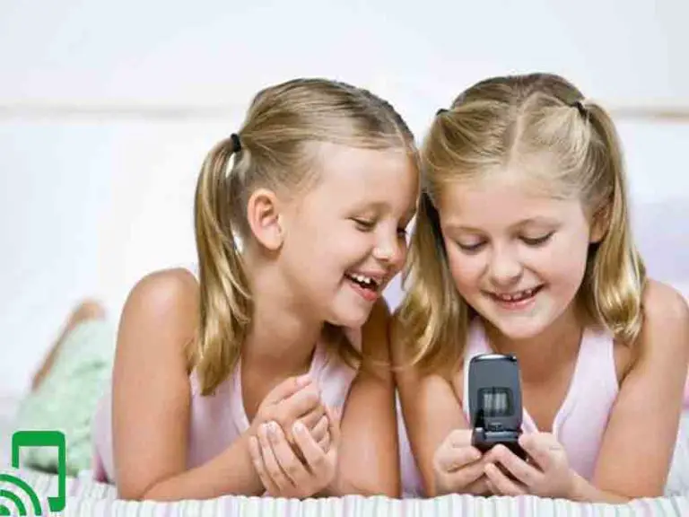 The 7 Best Phones For 10 Year Olds