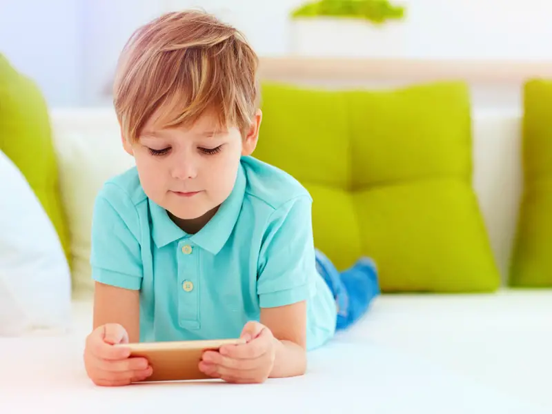 Should a 5-year old have a cell phone