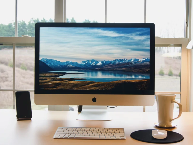 Mac paired to Airpods